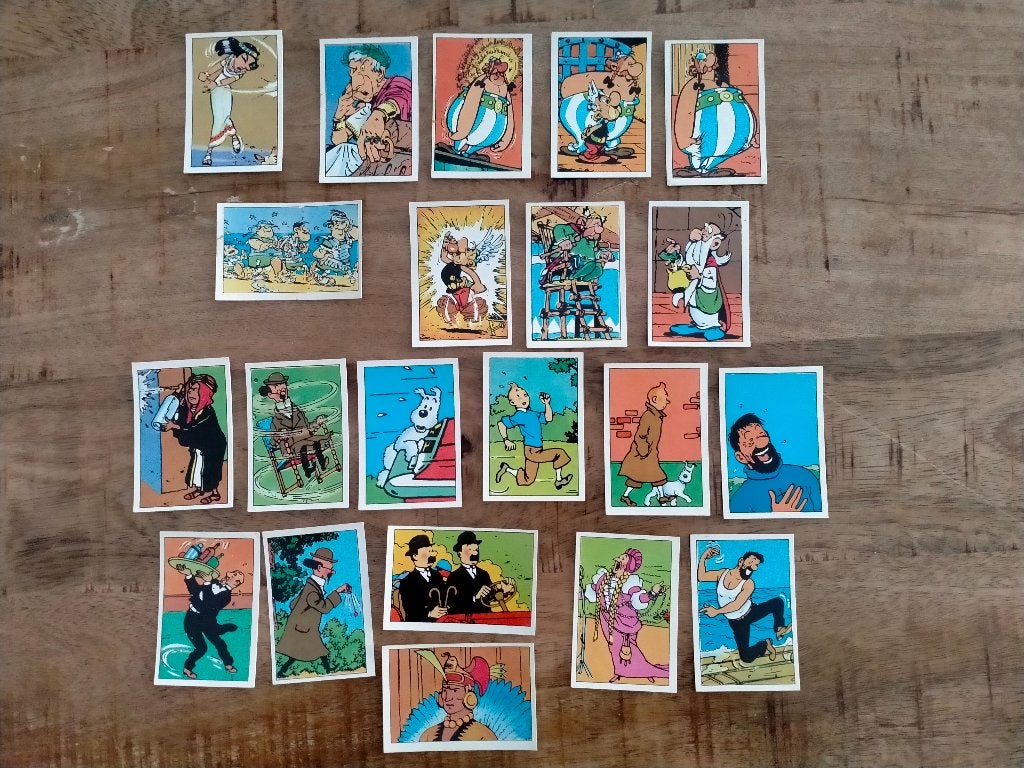 Smurfen in stripland BP vintage plaatjes Kuifje Robbedoes, Ophalen of Verzenden, Overige figuren, Gebruikt, Overige typen