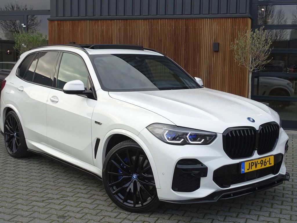 BMW X5 45e 394PK X-drive / M-Sport Pro Individual / B&W / 36, Adaptive Cruise Control, Gebruikt, 394 pk, Met garantie (alle)