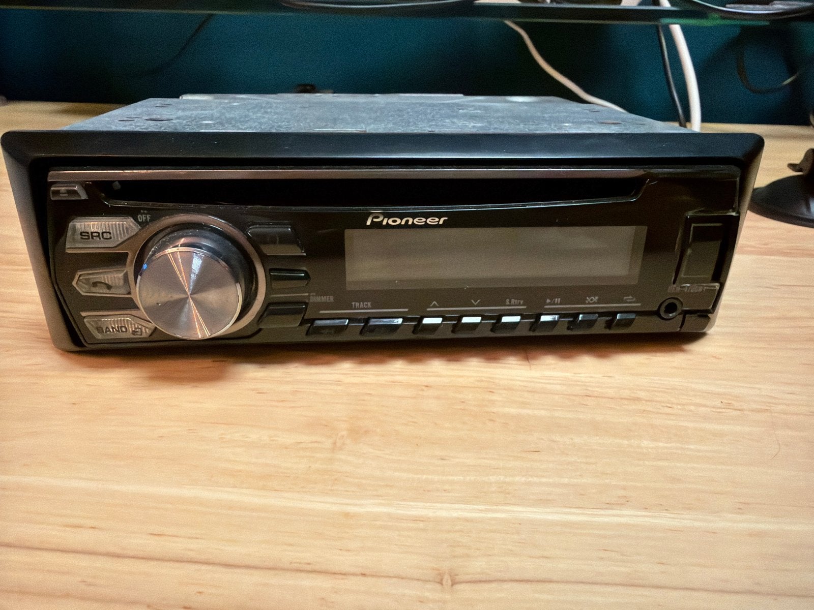Pioneer DEH-4700BT Autoradio met Bluetooth, Ophalen, Gebruikt