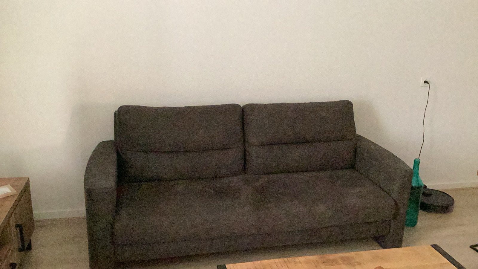 Comfortabele 2 enhalve zitbank  in donkerbruin stof, Ophalen, Gebruikt, 150 tot 200 cm, Tweepersoons