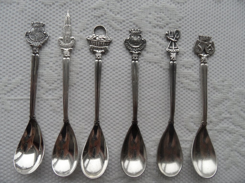diverse verzilverde posthoorn lepeltjes, Ophalen of Verzenden