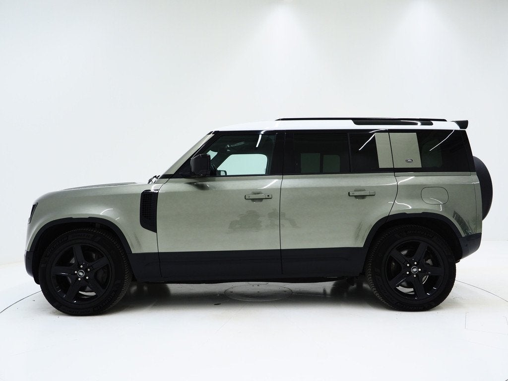 Land Rover Defender 110 2.0 P400e | NL Auto | Panoramadak |, Auto's, Land Rover, Automaat, 53 km, 404 pk, Gebruikt