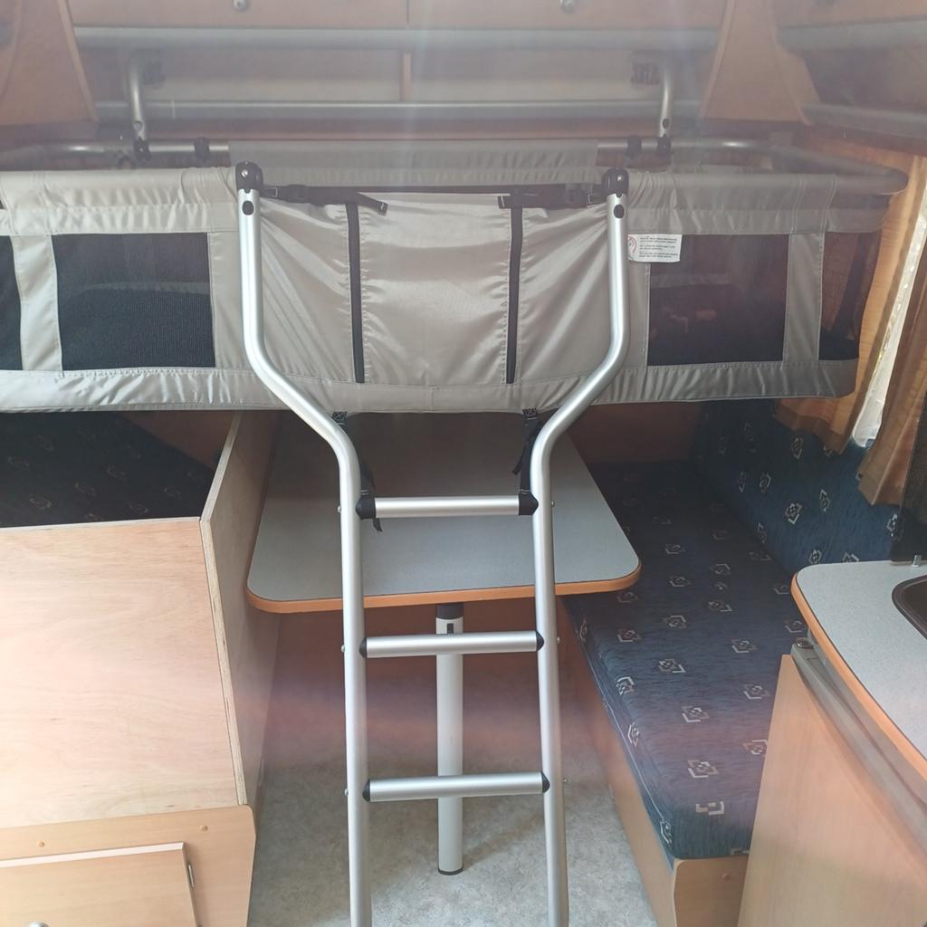 Uwis stapelbed caravan, Ophalen of Verzenden