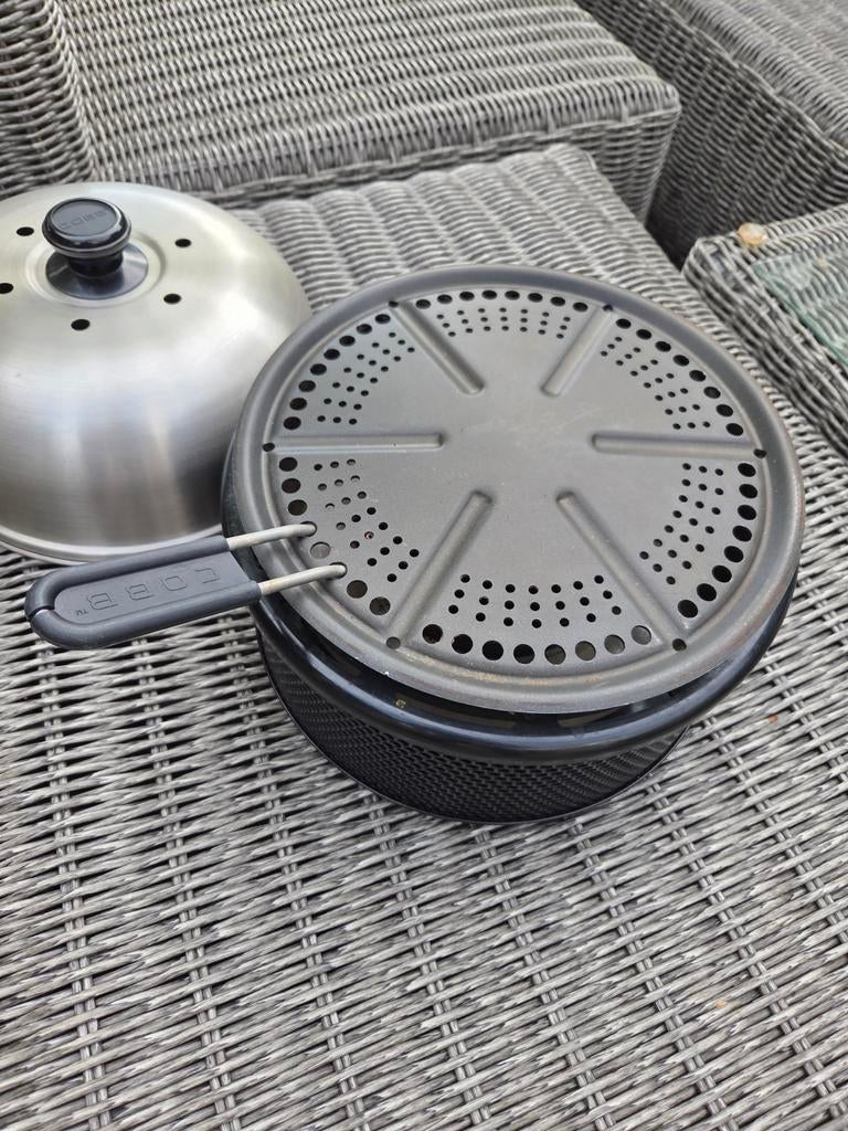 Cobb Premier Compact Barbecue - Draagbaar en Veelzijdig, Tuin en Terras, Houtskoolbarbecues, Ophalen, Gebruikt, Cobb