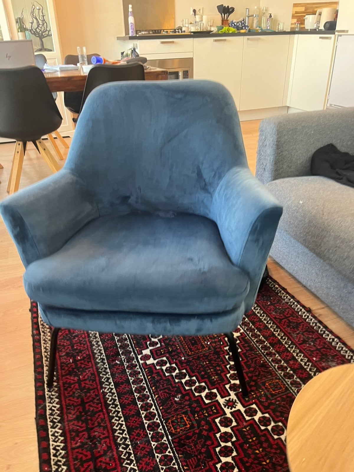 Blauwe en comfortabele fauteuil, zo goed als nieuw, Ophalen, Zo goed als nieuw, 75 tot 100 cm, 50 tot 75 cm