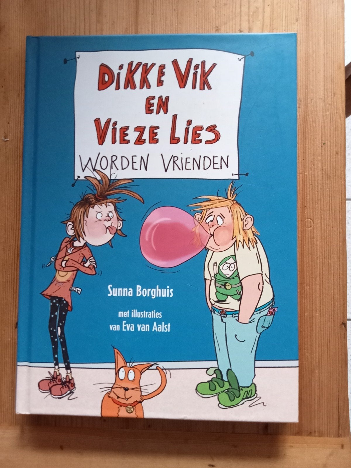 Dikke Vik en Vieze Lies Worden Vrienden - Sunna Borghuis, Ophalen of Verzenden, Zo goed als nieuw, Sunna Borghuis, Fictie algemeen