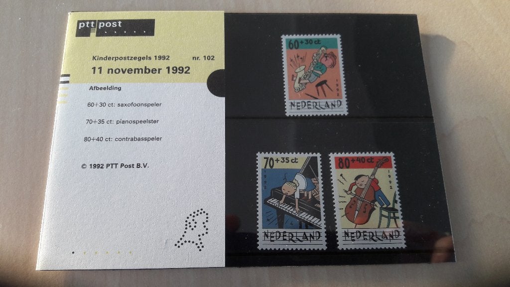 Boekje Kinderpostzegels 1992, Ophalen of Verzenden, Na 1940, Postfris