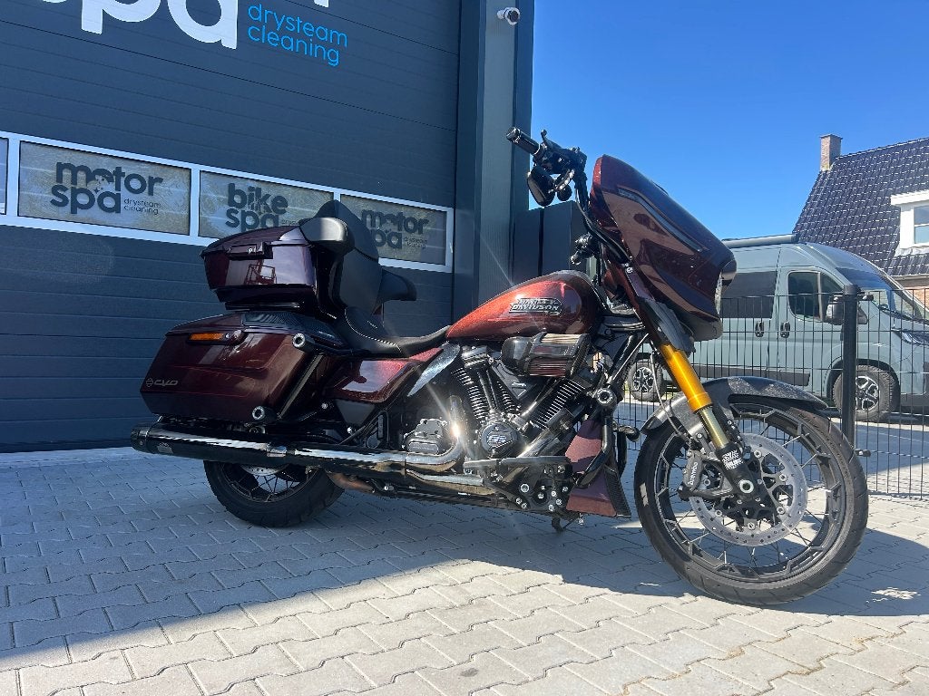 Street Glide CVO 135 cubic inch 2024, Motoren, Motoren | Harley-Davidson, 2 cilinders, Particulier, Meer dan 35 kW, Handgeschakeld