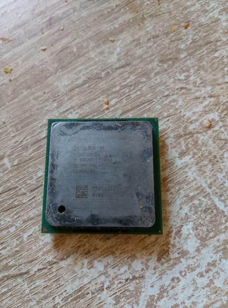 Intel Pentium 4, Computers en Software, Processors, Gebruikt, 2-core, Minder dan 2 Ghz, Ophalen of Verzenden