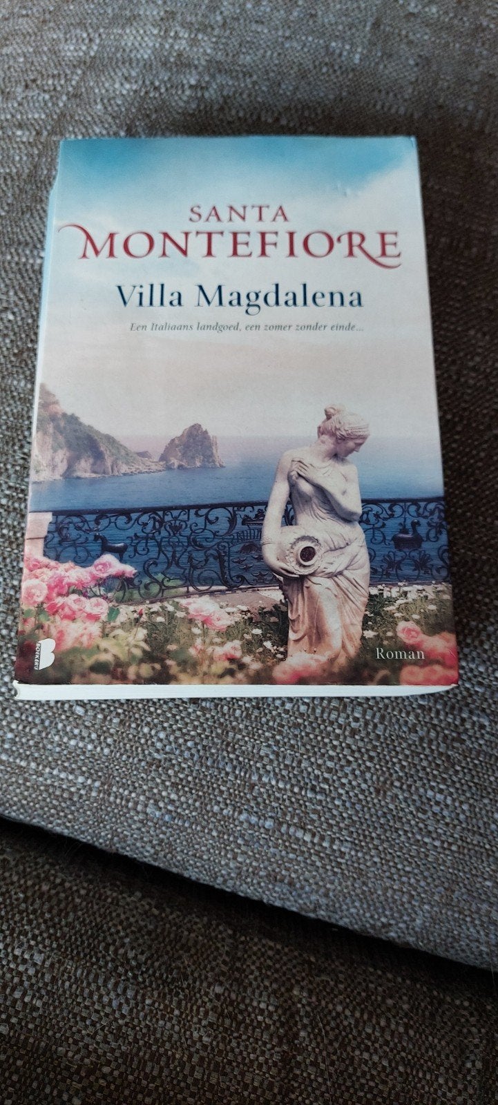 Santa Montefiore - Villa magdalena, Ophalen of Verzenden, Zo goed als nieuw, Santa Montefiore