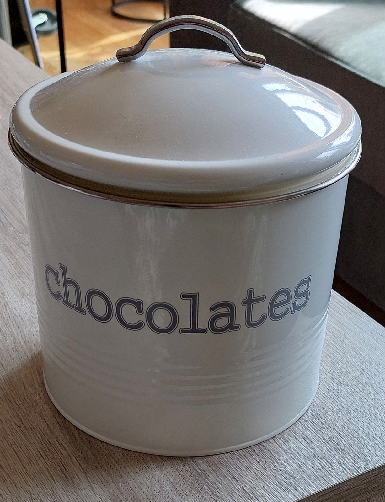 Groot blik Chocolates, Ophalen of Verzenden, Zo goed als nieuw