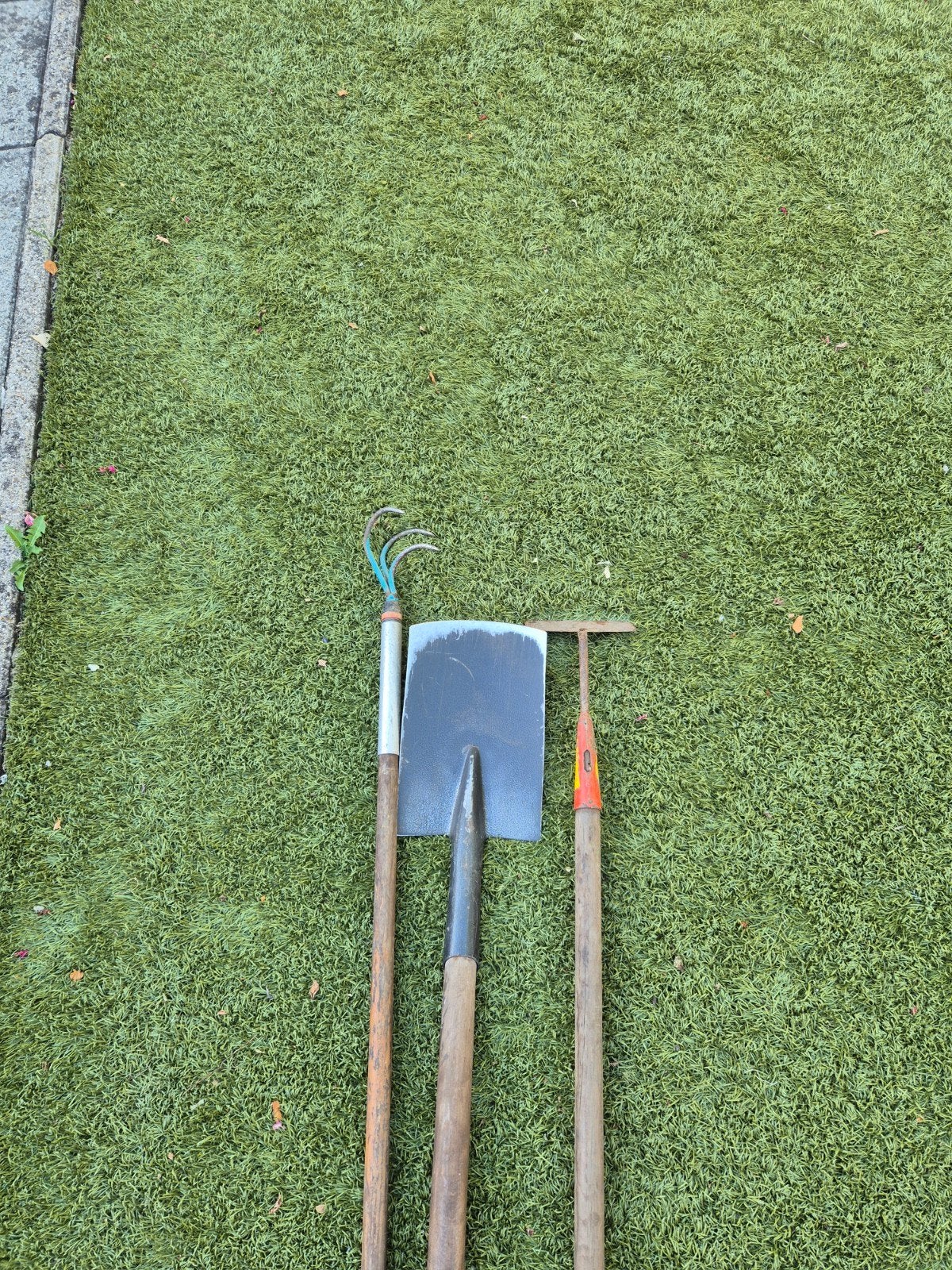 Tuin gereedschap, Ophalen