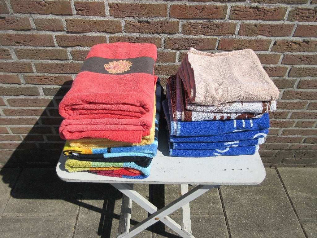 Diverse Handoeken, Ophalen of Verzenden, Zo goed als nieuw, Handdoek
