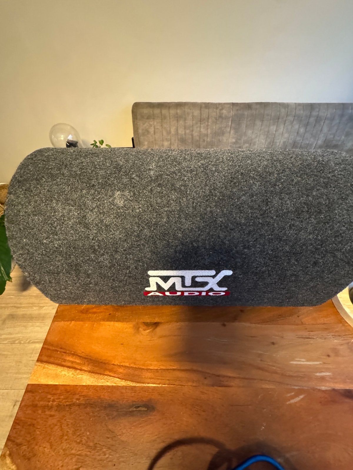 MTX Audio RTT8P Auto Subwoofer met Versterker, Ophalen of Verzenden, Gebruikt