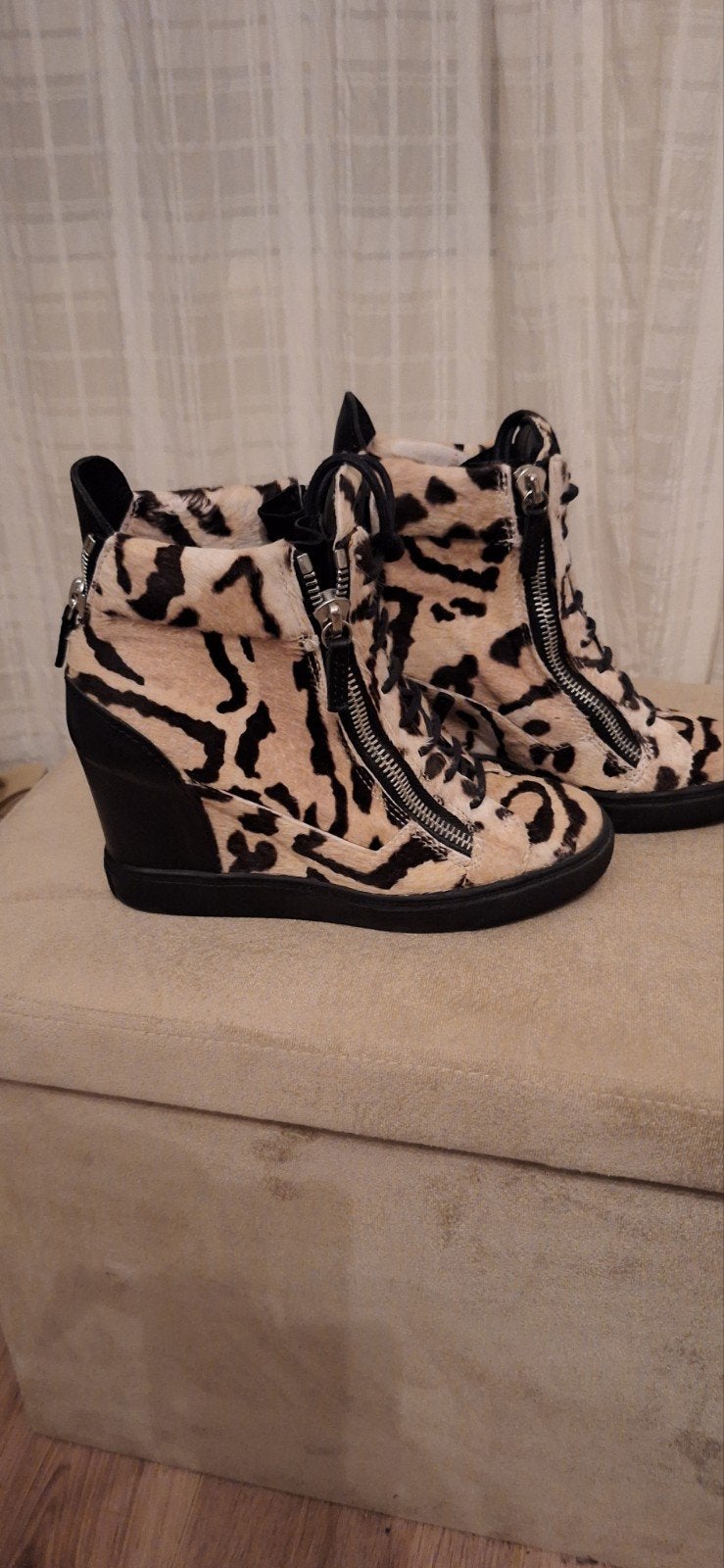 Giuseppe Zanotti laarsjes - Zo goed als nieuw, Ophalen of Verzenden