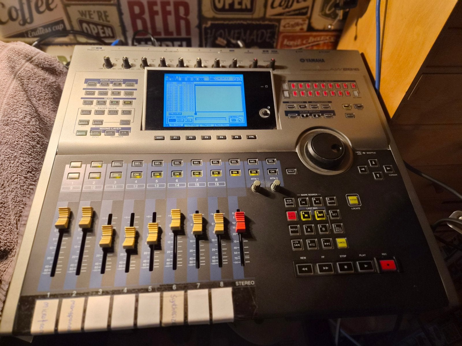 Yamaha AW2816 16-kanaals digitale audio workstation, Ophalen of Verzenden, Gebruikt, 10 tot 20 kanalen, Microfooningang