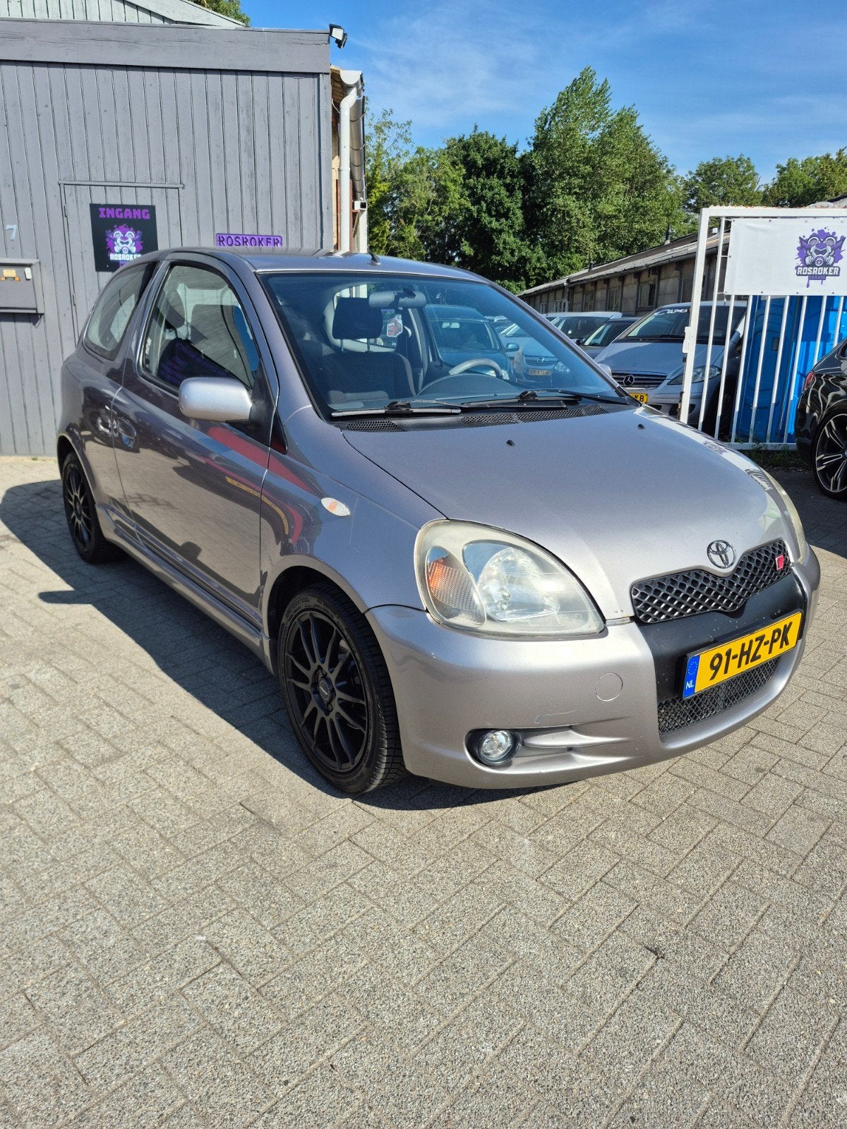 Toyota Yaris 1.5 16V Vvti 3DR T Sport 2002 Grijs, Voorwielaandrijving, 1497 cc, 31 €/maand, 4 cilinders