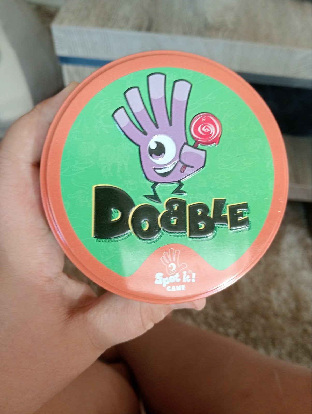 Dobble Spot It! Kaartspel - Snelle Observatie Fun, Hobby en Vrije tijd, Een of twee spelers, Ophalen of Verzenden, Zo goed als nieuw