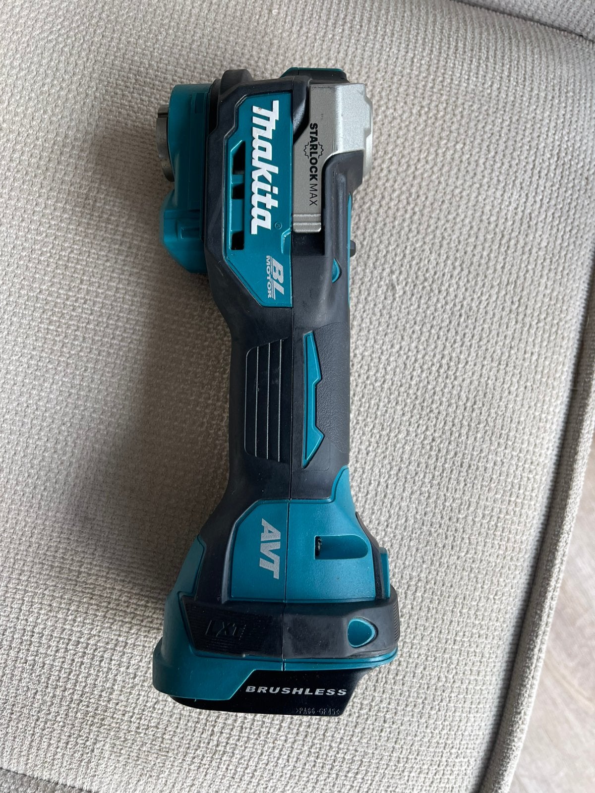 Makita Multitool 18v, Doe-het-zelf en Verbouw, Ophalen of Verzenden, Zo goed als nieuw, Minder dan 700 watt, Overige typen