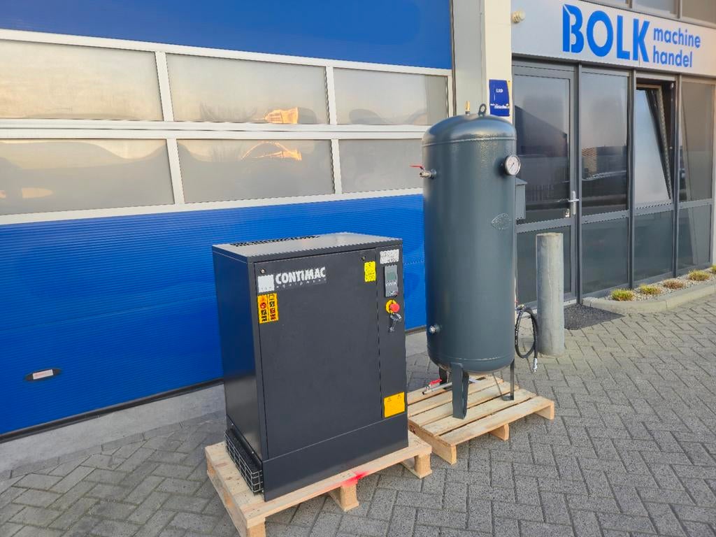 Contimac NS 7.5-10 Schroefcompressor compleet in nieuwstaat!, Doe-het-zelf en Verbouw, Compressors, 800 liter/min of meer, Info@bolkmachinehandel.nl