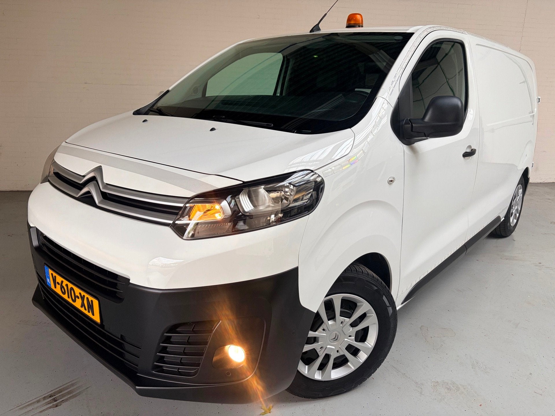 Citroen Jumpy Servicewagen 1.6 BlueHDI 95pk euro6 L2H1 V230, Voorwielaandrijving, Dealer onderhouden, Gebruikt, Leder en Stof