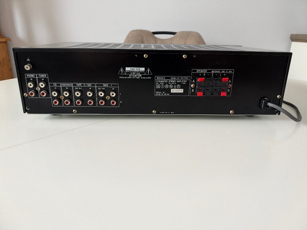 Sony versterker TA-F200 + tuner + equalizer, Ophalen, Zo goed als nieuw, Sony, Minder dan 60 watt