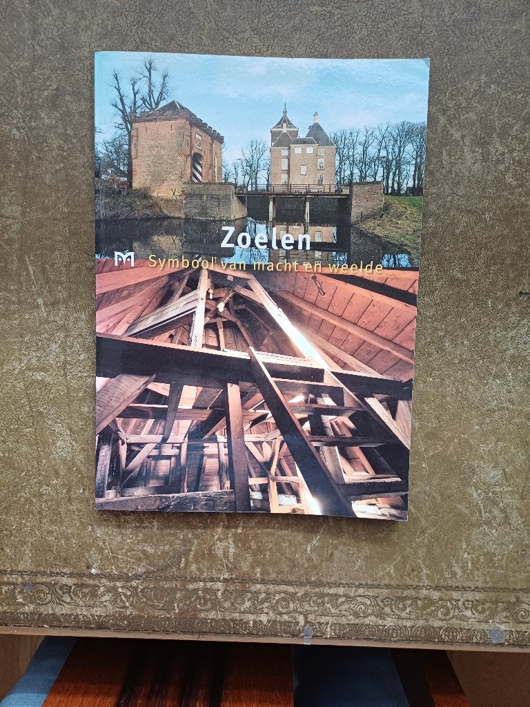 Zoelen Symbool van macht en weelde, Boeken, 20e eeuw of later, F.Vogelzang en L.Wevers, Ophalen of Verzenden, Zo goed als nieuw