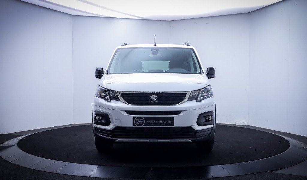 Peugeot Rifter 1.2T ALLURE Pack NAVI | 360 CAM | CARPLAY | C, Gebruikt, 1199 cc, Wit, Origineel Nederlands