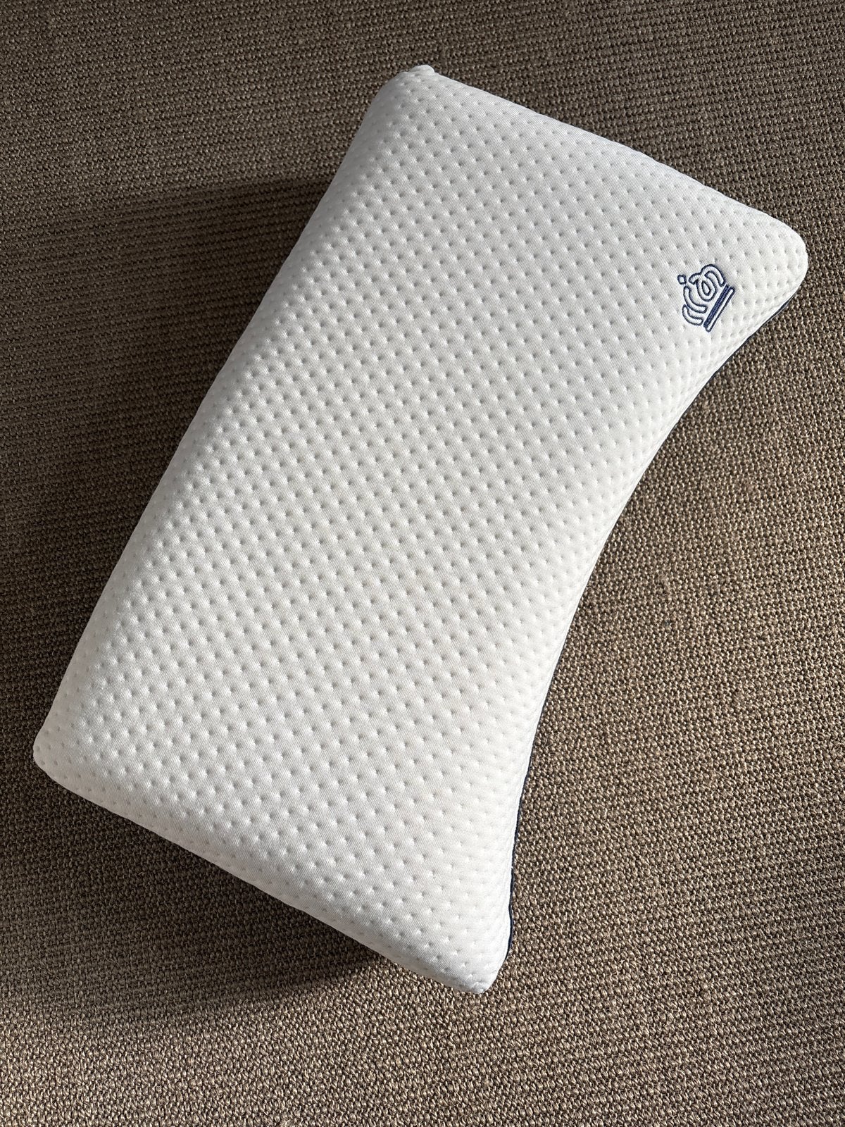 Auping Cloud hoofdkussen 14cm - Zo goed als nieuw, Eenpersoons, Wit, Overige materialen, Ademend