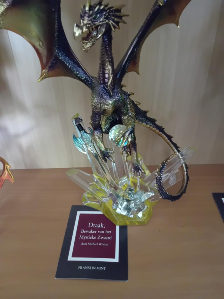 Franklin Mint Draak, Bewaker van het Mystieke Zwaard, Ophalen, Fantasy