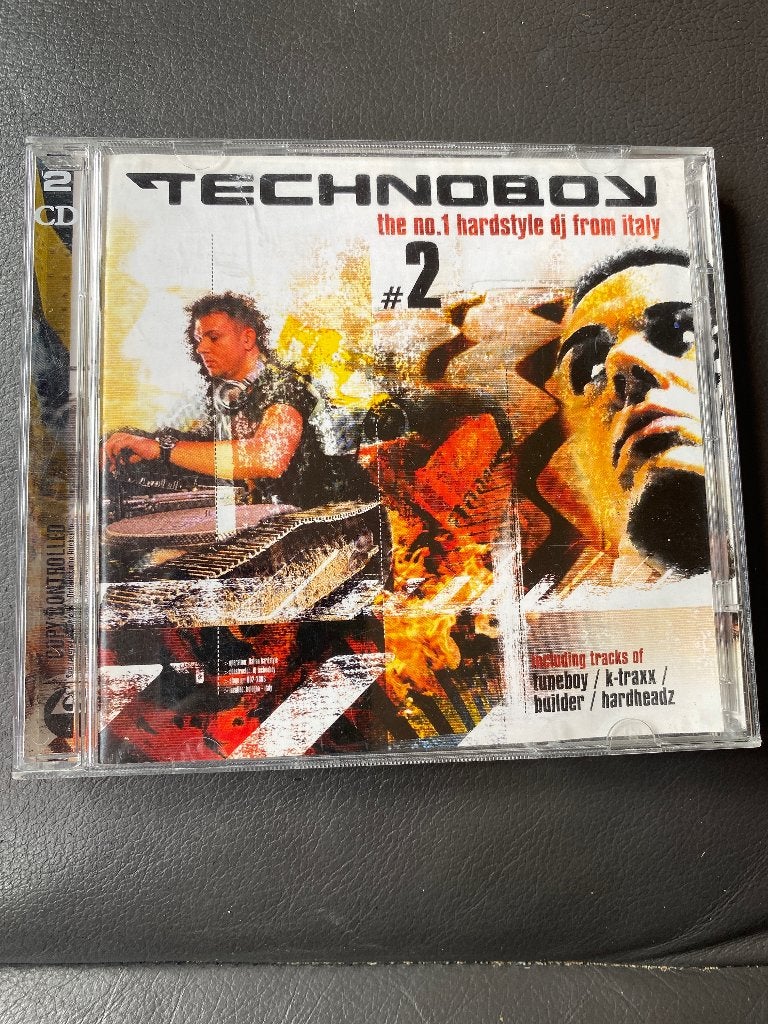 Technoboy #2 - The No.1 Hardstyle DJ From Italy (2xCD), Hardcore, Ophalen of Verzenden, Zo goed als nieuw, Inclusief doosje