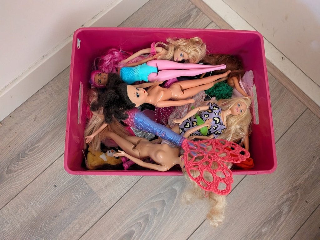 Bak vol barbies, Kinderen en Baby's, Speelgoed | Poppen, Ophalen, Gebruikt, Barbie