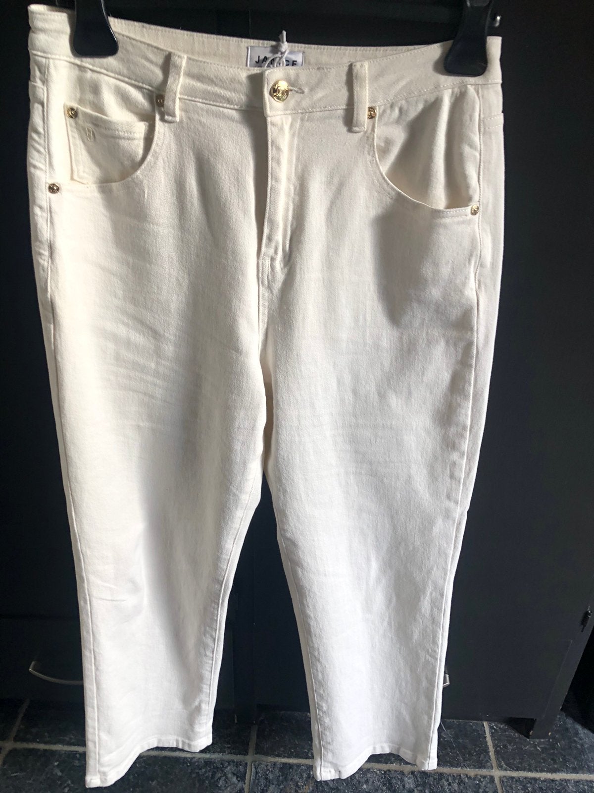 Off white barrel broek van Janice maat 38/40 nieuw, Maat 38/40 (M), Beige, Nieuw, Ophalen of Verzenden
