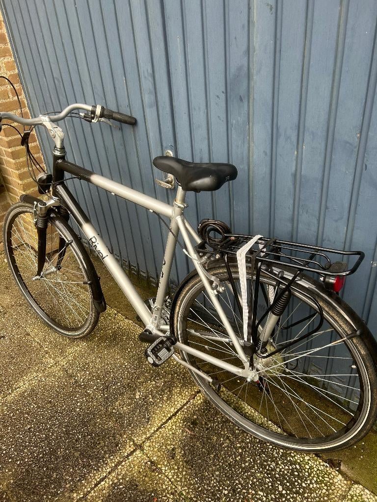 Heren fiets, Fietsen en Brommers, Fietsen | Heren | Herenfietsen, Versnellingen, Zo goed als nieuw, Schijfrem, Ophalen