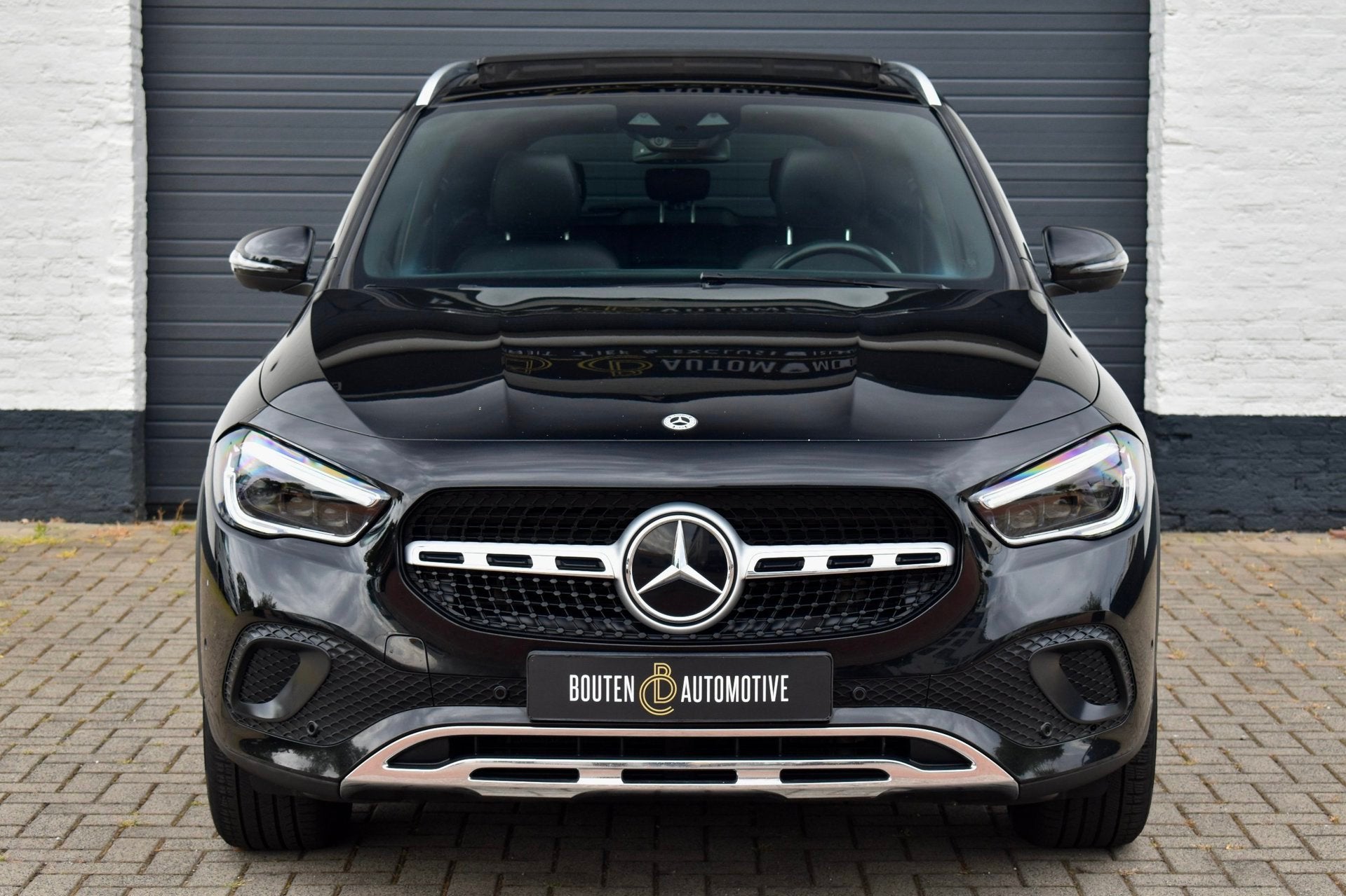 Mercedes-Benz GLA-klasse 200 Business Solution Luxury | Pano, 4 cilinders, Automatische klimaatregeling, SUV of Terreinwagen, Onderhoudsboekje