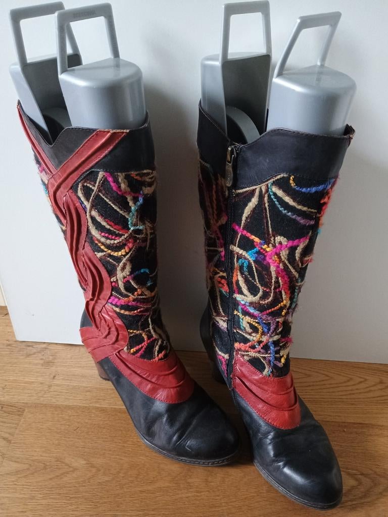 Laura Vita maat 38, Kleding | Dames, Hoge laarzen, Zwart, Ophalen of Verzenden, Zo goed als nieuw
