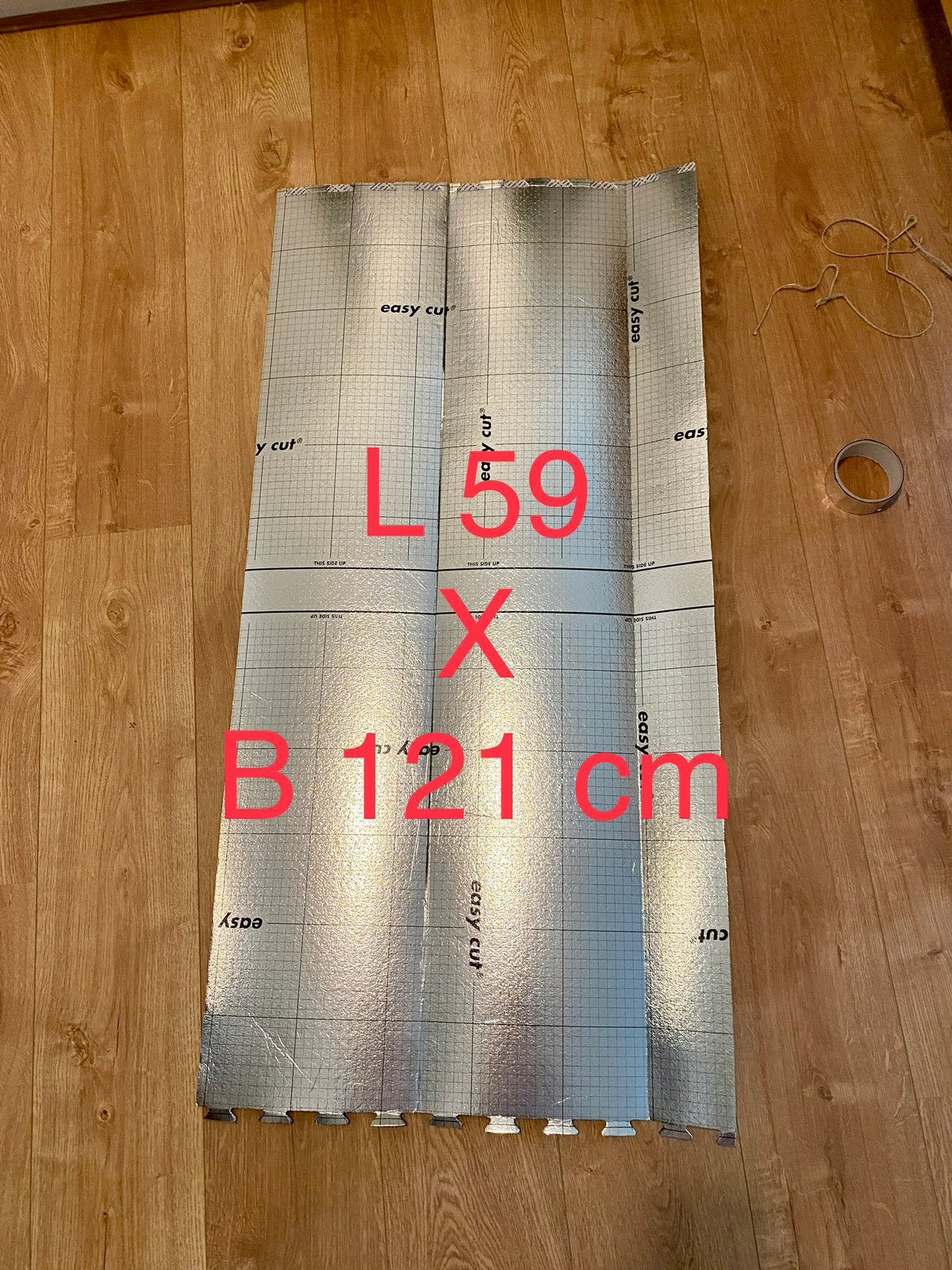 Foto 4 van Isotac zilver 10dB, Aquastop easy cut ondervloer