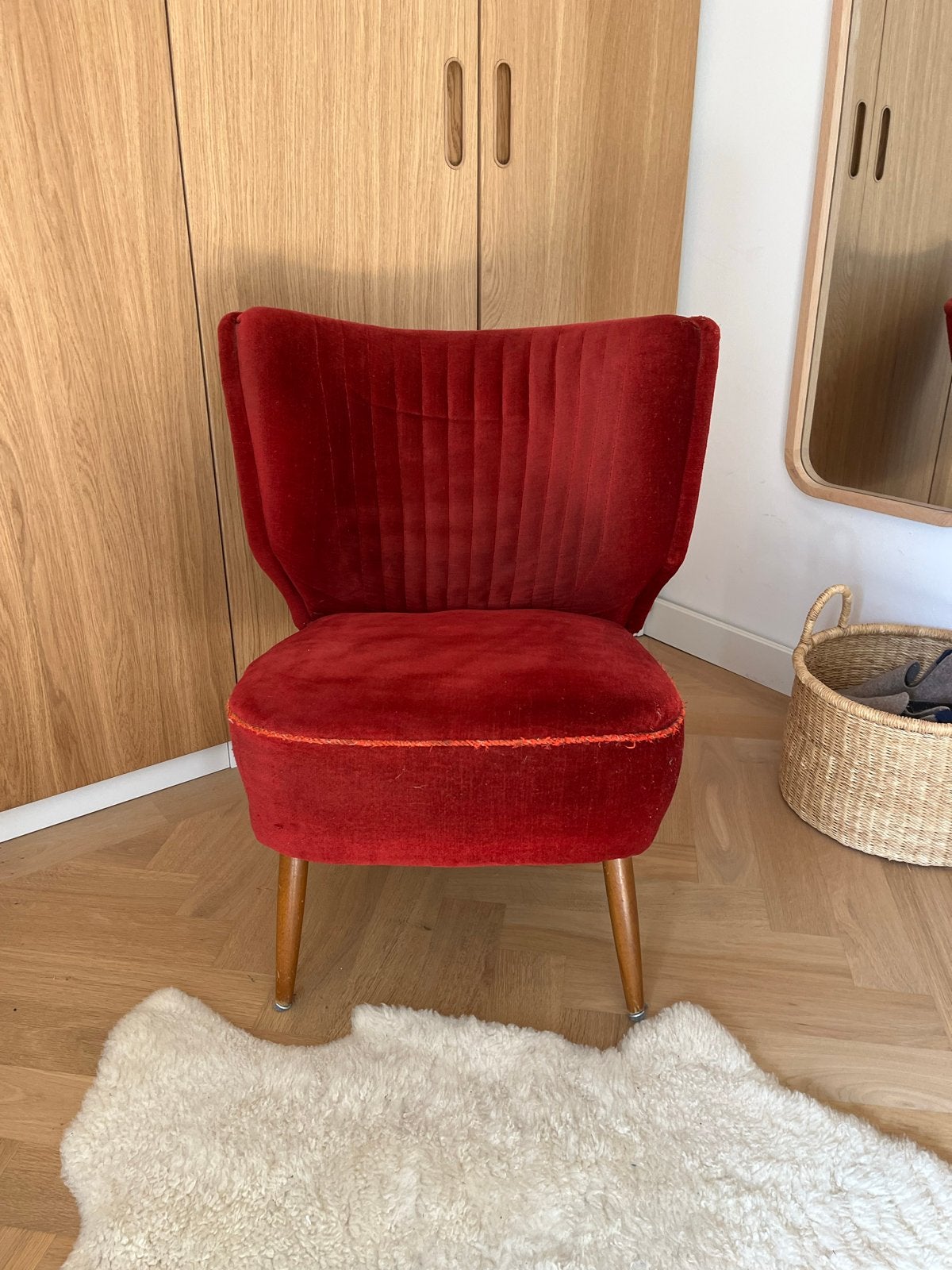Vintage Rode Fluweel cocktail stoel- Gebruikt, Ophalen, Gebruikt, Eén, Rood