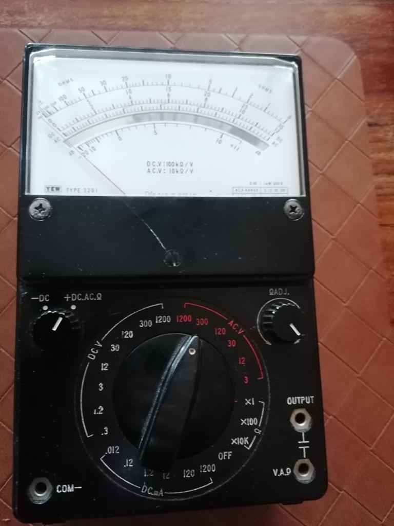 Vintage multimeter, Doe-het-zelf en Verbouw, Meetapparatuur, Ophalen, Zo goed als nieuw, Multimeter