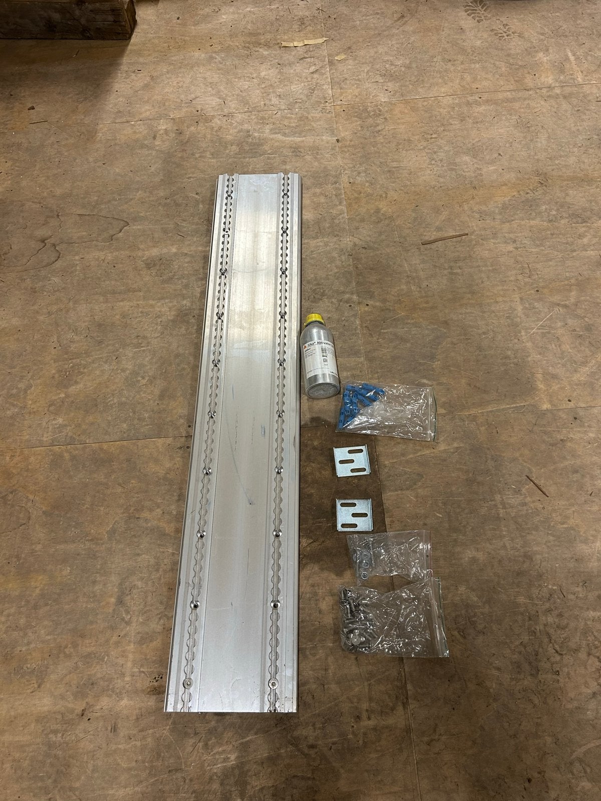 Smartfloor m1 met bevestigingsmateriaal en Sika Activator, Ophalen, Nieuw