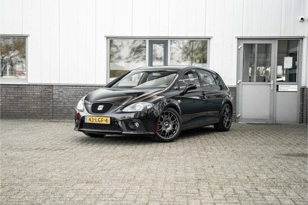 SEAT Leon 2.0 TFSI Cupra | 310 Limited Edition (bj 2010), Auto's, Seat, Voorwielaandrijving, Stof, Gebruikt, Zwart