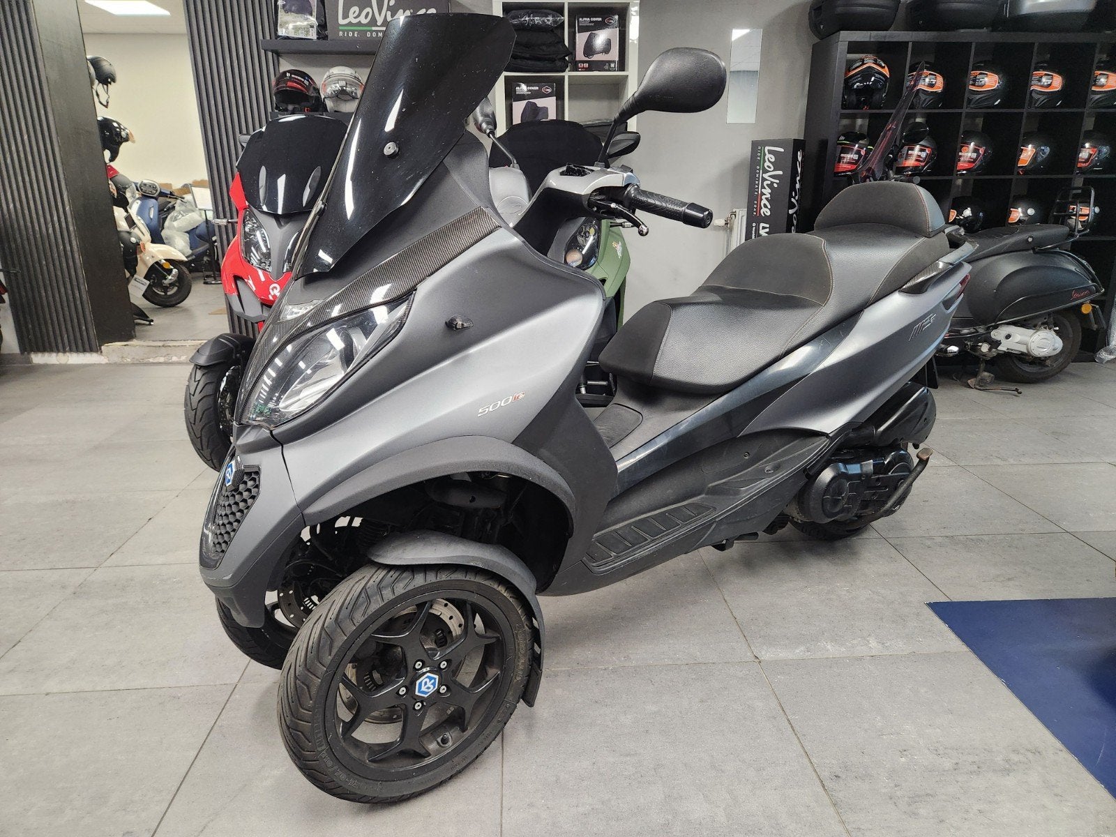 Piaggio MP3 500 ABS SPORT Leovince, Ophalen of Verzenden, Benzine, Overige modellen