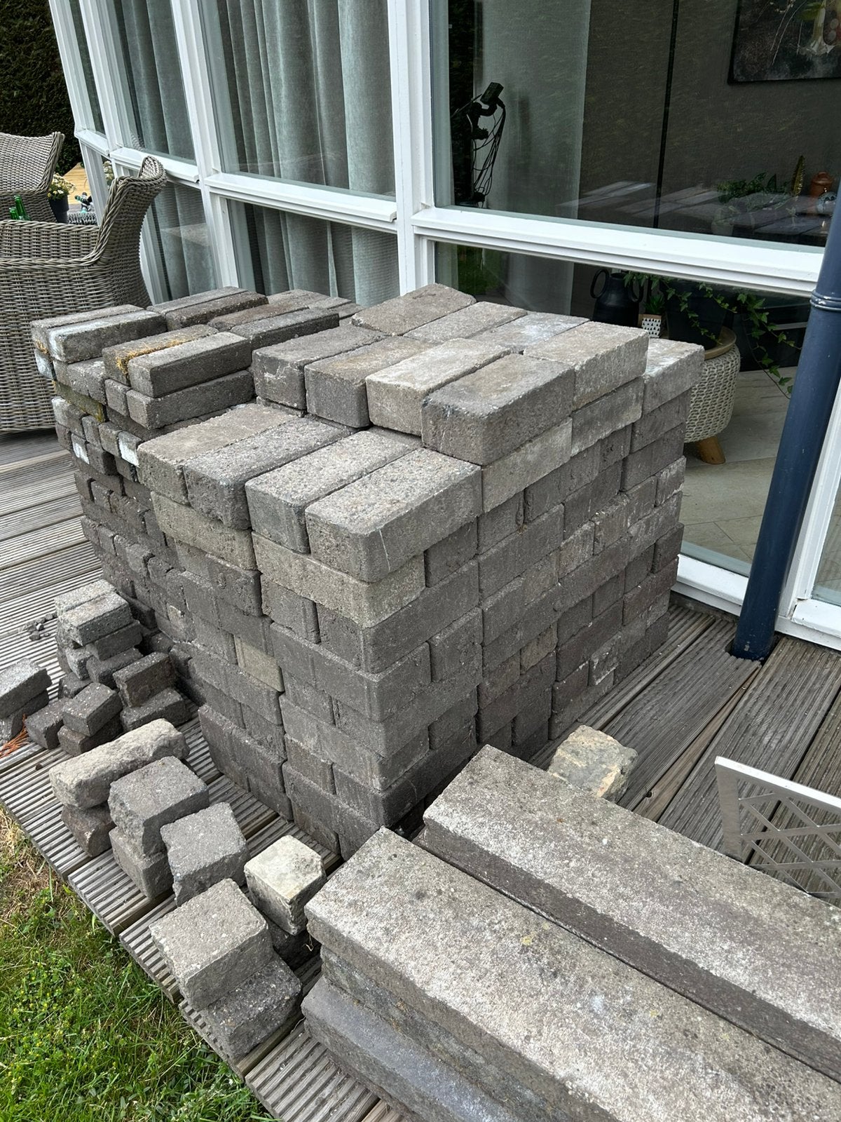 Gratis tegels, palissades in verschillende maten, Ophalen, Gebruikt, Overige typen, Minder dan 5 m²