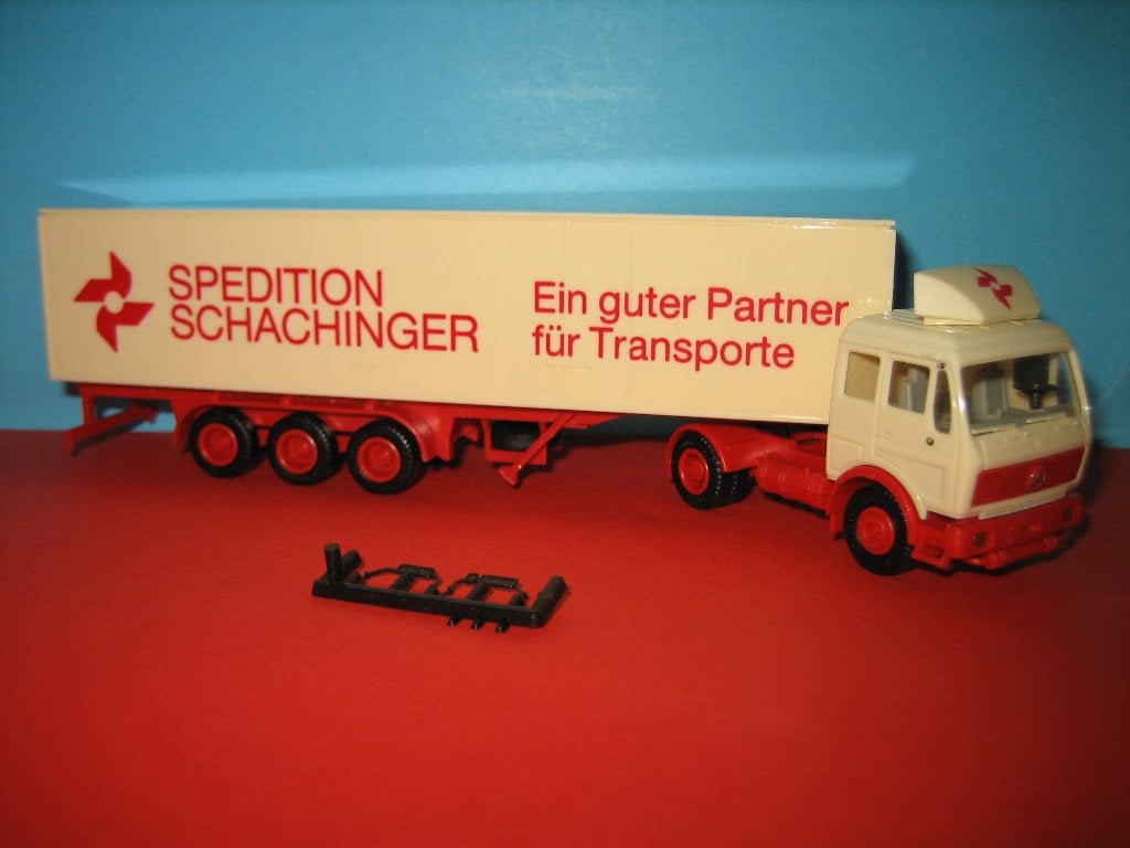 Schachinger  MERCEDES met oplegger  Herpa, Ophalen of Verzenden, Zo goed als nieuw, Bus of Vrachtwagen, Herpa