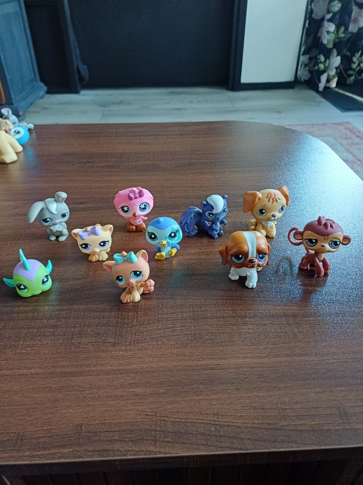 10 littlest pet shop poppetjes, Ophalen of Verzenden, Zo goed als nieuw