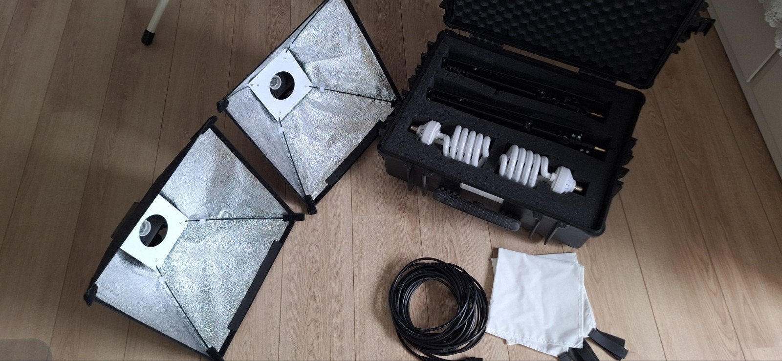 Bowens Uni-Lite Fotostudio Set met Koffer en Accessoires, Ophalen, Complete fotostudio
