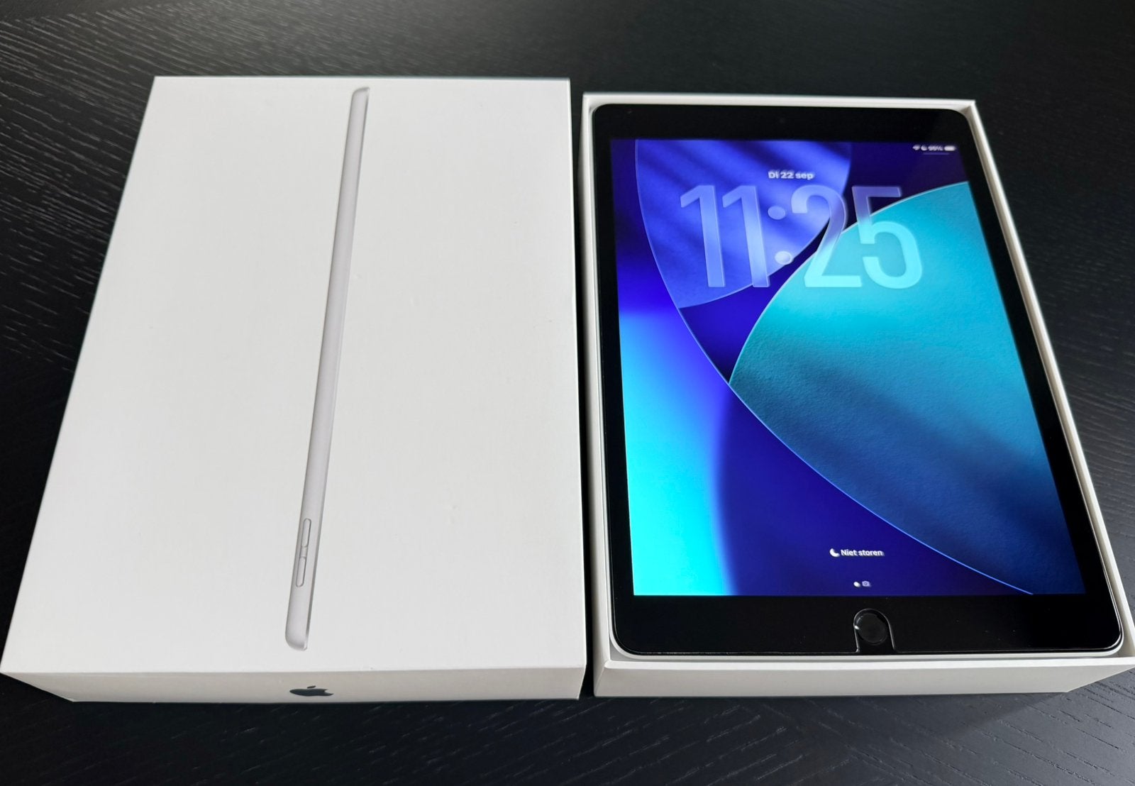 Apple iPad 9e generatie Wi-Fi 64GB Silver - Zeer goede staat, Computers en Software, Apple iPad, Zo goed als nieuw, Wi-Fi, Ophalen