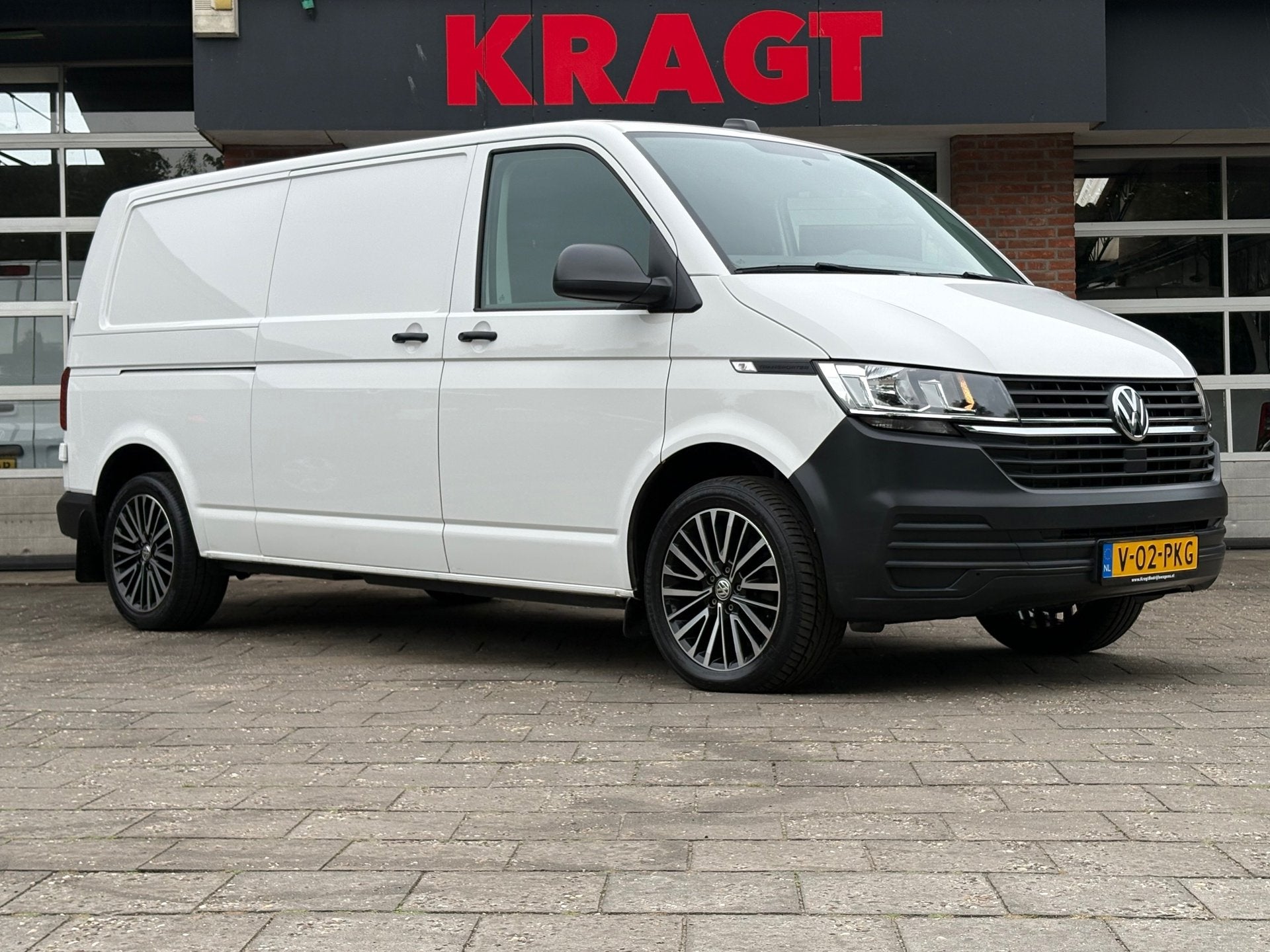 Volkswagen TRANSPORTER 2.0 TDI L2H1 150PK!|DSG Automaat|lich, Auto's, Stof, Gebruikt, 4 cilinders, 150 pk
