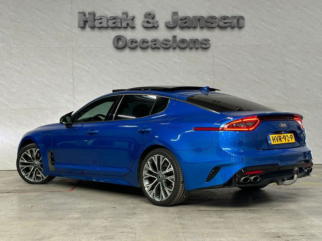 Kia Stinger GT-Line 2WD - Pano - Leder - Adaptive - Trekhaak, Automaat, Achterwielaandrijving, Gebruikt, Zwart