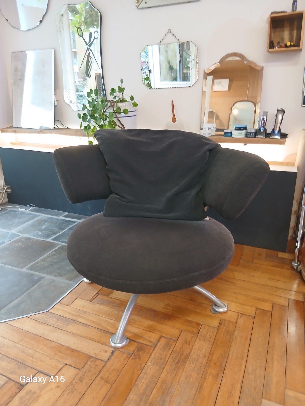 Topform draaibare fauteuil - Donkergrijs, Ophalen, Gebruikt, Modern, Draaibaar, Stof